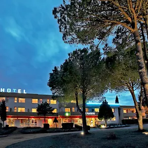https://laquitaine-cahors-sud.midi-pyreneeshotels.com
