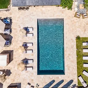 https://domaine-la-broutie.midi-pyreneeshotels.com